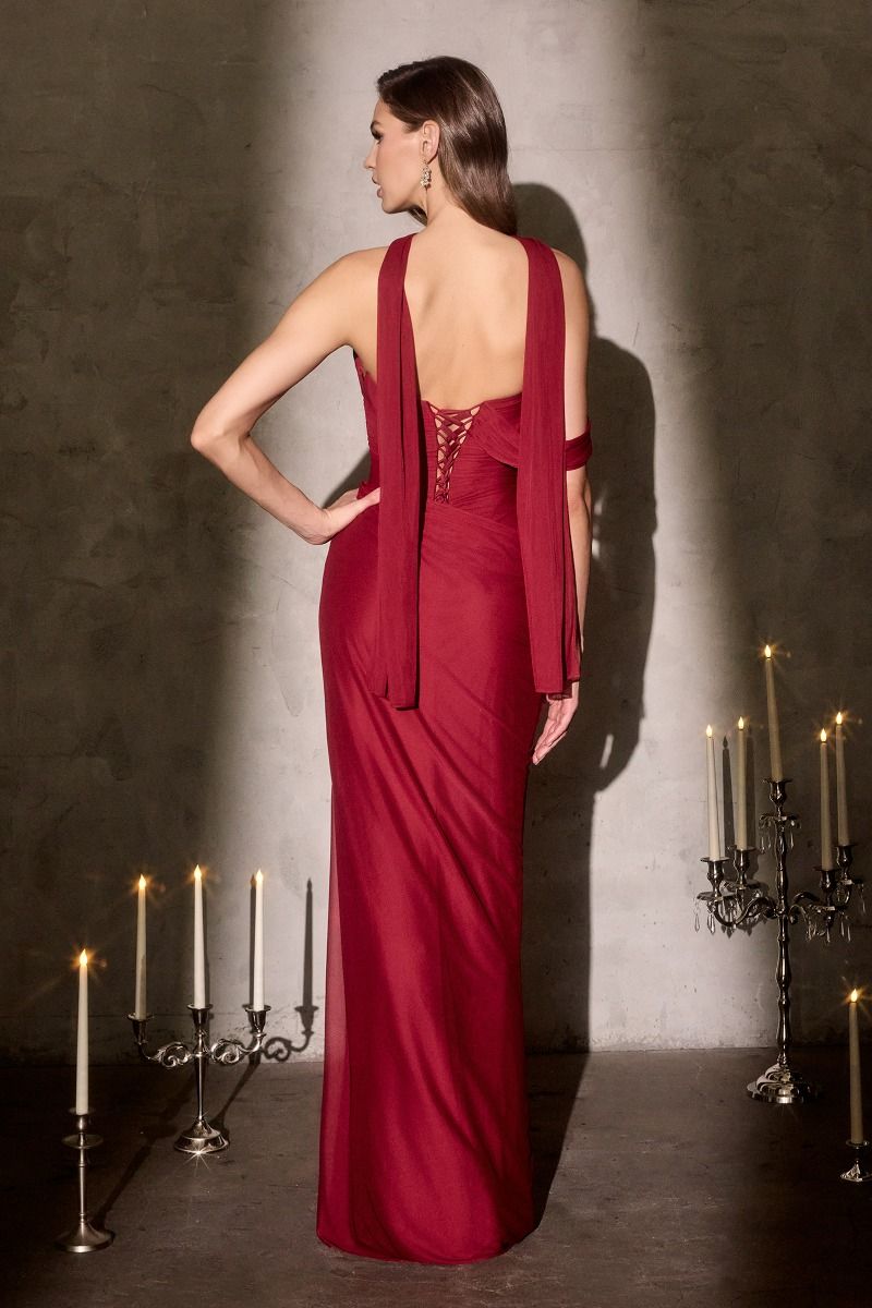 The Ladivine CD406 combines timeless elegance with contemporary design. This off-the-shoulder prom dress features a structured pleated corset bodice that creates a flattering silhouette, while the dramatic slit train adds movement and sophistication. The sweetheart neckline and fitted waist emphasize your curves, making this an ideal choice for prom, formal events, or special occasions. Crafted with premium attention to detail, this dress delivers red-carpet glamour with refined, editorial polish.

Silhouet