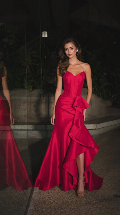 Ashley Lauren Style 12287 is a long prom dress designed for pageant and formal evening events. This elegant gown features Ashley Lauren's signature attention to fit and detail, creating a flattering silhouette that stands out on stage and in photos.

Available Colors: Aqua, Black, Candy Pink, Fuchsia, Red, Royal

This Ashley Lauren dress is an ideal choice for prom, pageant competitions, formal galas, and red carpet events.

Designer: Ashley Lauren
Style Number: 12287