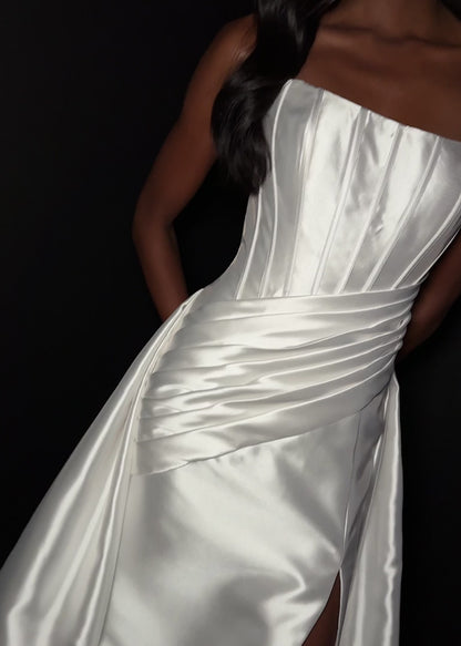 Ashley Lauren Style 12056 is a long prom dress designed for pageant and formal evening events. This elegant gown features Ashley Lauren's signature attention to fit and detail, creating a flattering silhouette that stands out on stage and in photos.

Available Colors: Black, Fuchsia, Ivory, Red

This Ashley Lauren dress is an ideal choice for prom, pageant competitions, formal galas, and red carpet events.

Designer: Ashley Lauren
Style Number: 12056