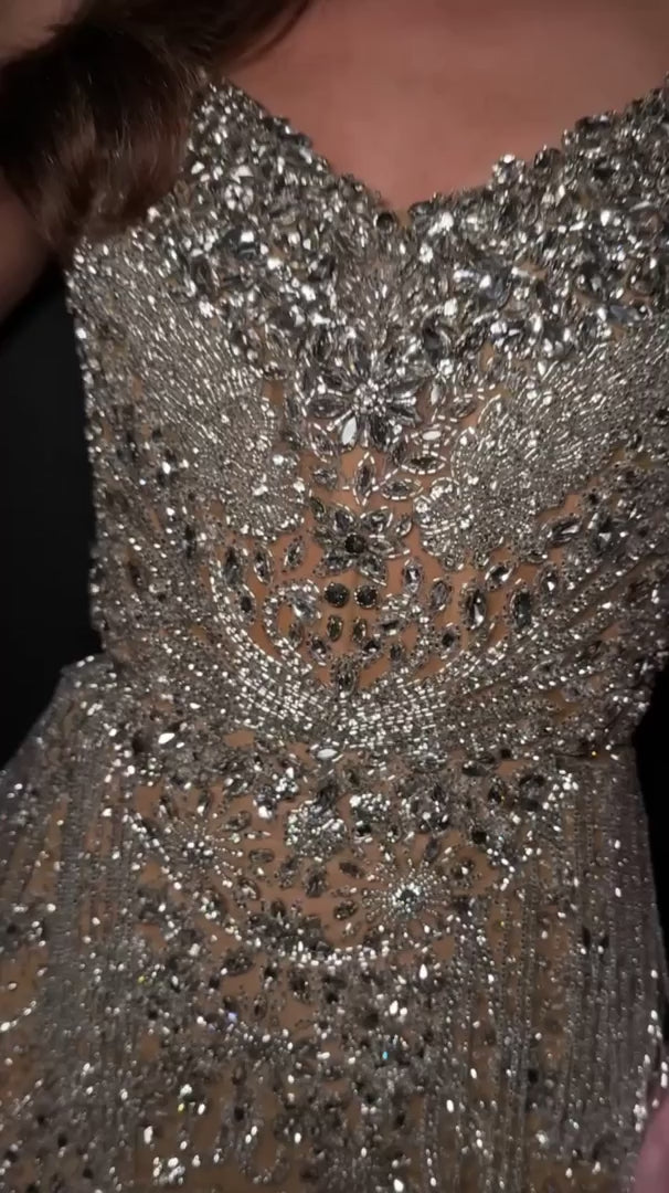 Ashley Lauren Style 11766 is a long prom dress designed for pageant and formal evening events. This elegant gown features Ashley Lauren's signature attention to fit and detail, creating a flattering silhouette that stands out on stage and in photos.

Available Colors: Silver

This Ashley Lauren dress is an ideal choice for prom, pageant competitions, formal galas, and red carpet events.

Designer: Ashley Lauren
Style Number: 11766