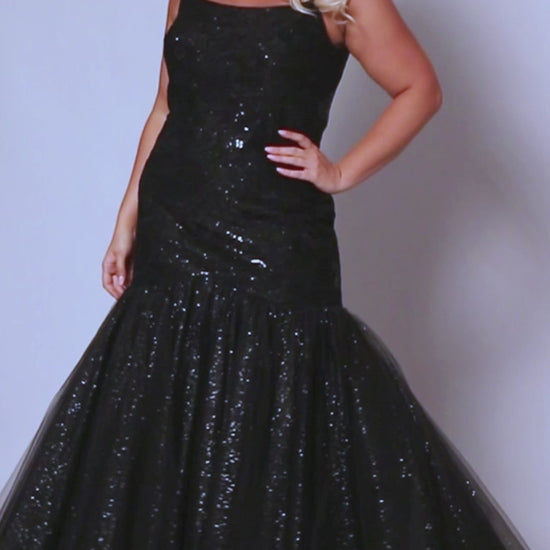 Sydneys Closet's SC7370 Prom Dress is a stunning gown perfect for any formal event. Its mermaid silhouette provides a fitted design with a beautiful scoop neck, perfect for showcasing your style. Crafted from luxurious fabric, it ensures a comfortable and flattering fit for plus size figures.