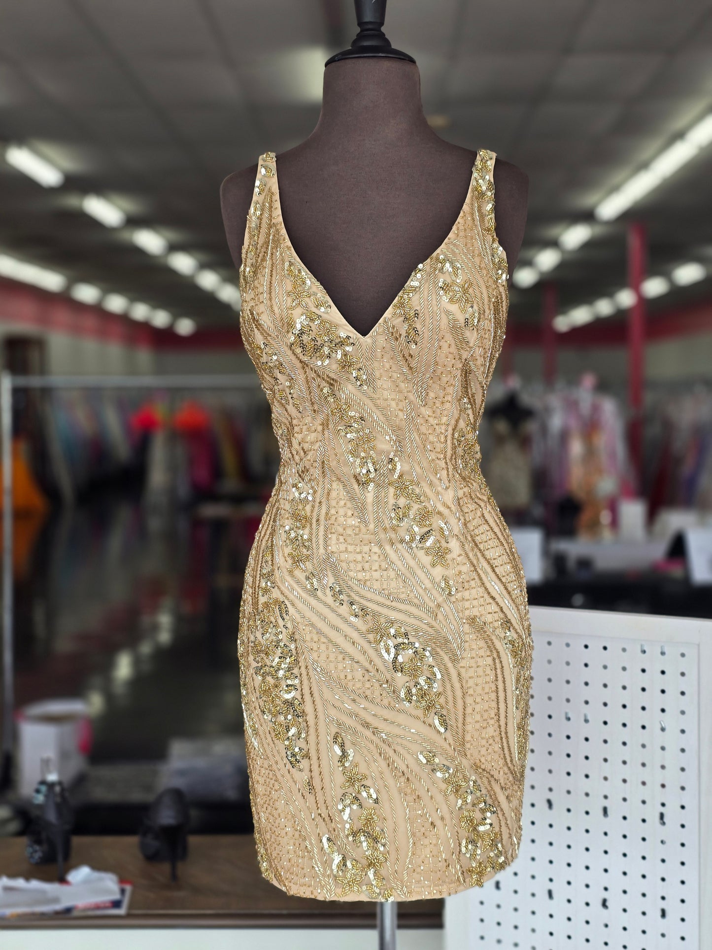 Primavera Couture 4249 Size 6, 16 Gold Short Beaded Cocktail Dress Backless V Neck Homecoming Gown