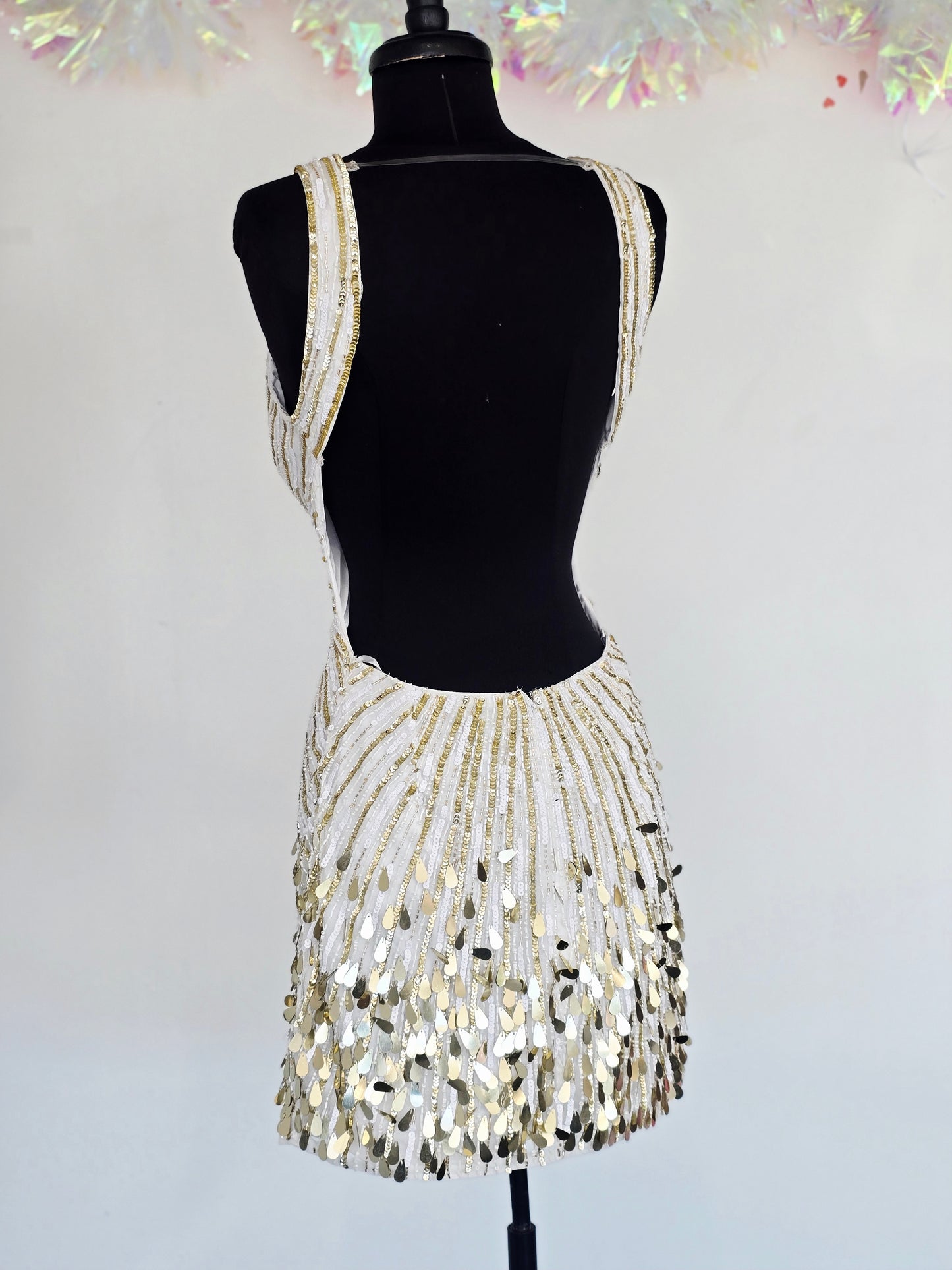 Primavera Couture 4417 Size 6 Ivory/Gold Homecoming Dress Sequin V Neck Cocktail Gown