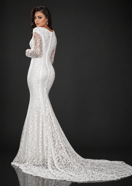 Adagio Bridal W9340 modest v neckline lace wedding gown with long sheer sleeves and full coverage back. Adagio Bridal W9340 size 12 White Lace wedding Dress Long Sleeve Train Modest

Available colors:&nbsp; White

Available sizes:&nbsp; 12