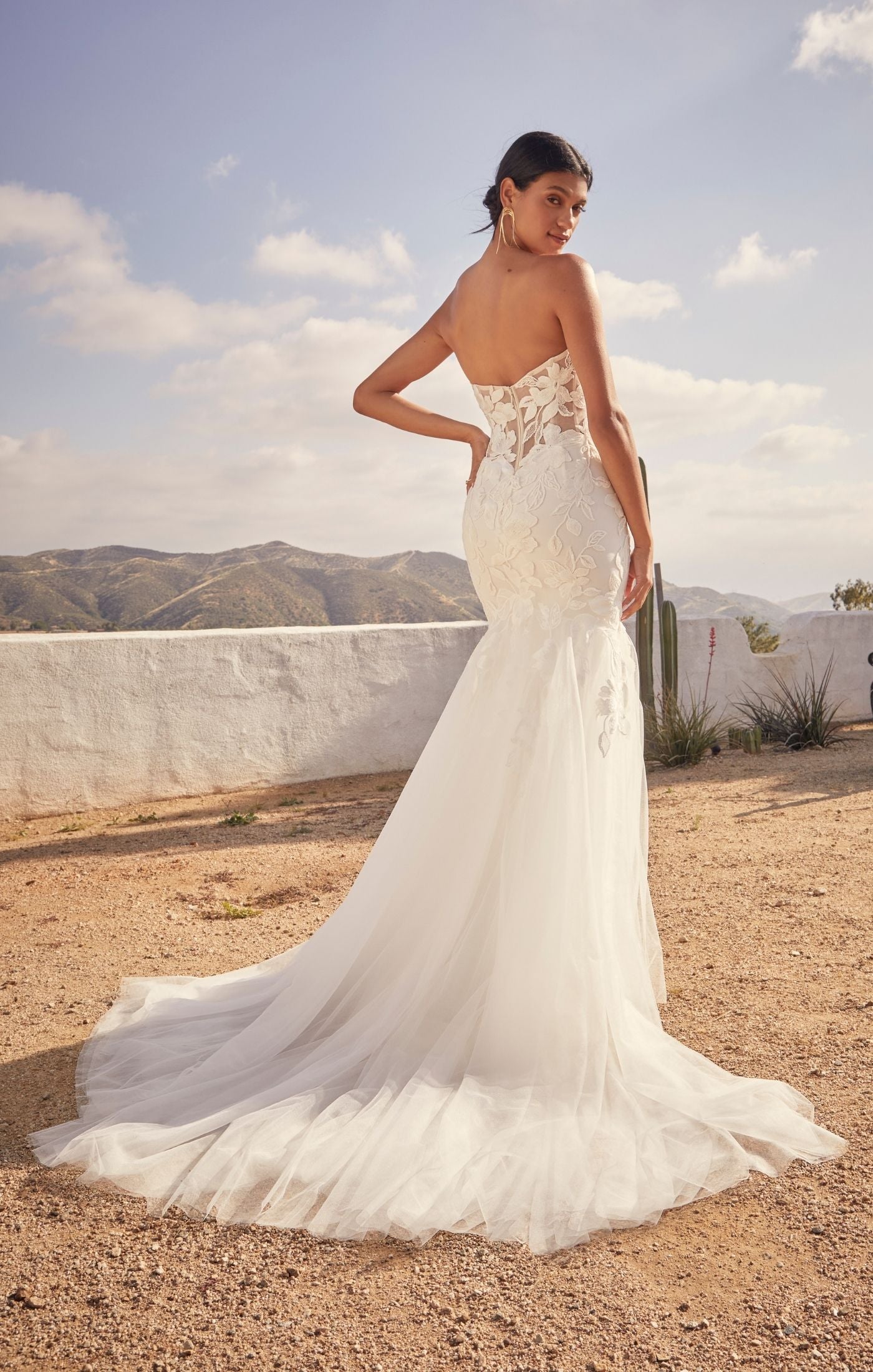 Casablanca Beloved BL432 Colt Mermaid Strapless Embroidered Sequin Floral Lace Deep V-Neck Wedding Gown 22 / N/I