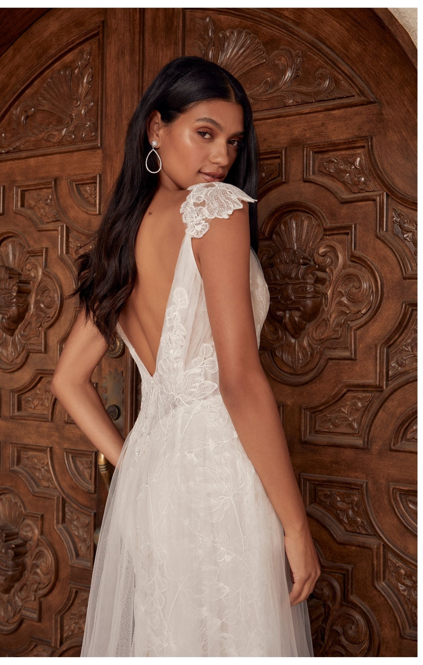 Casablanca Beloved BL436 A-Line Detachable Off Shoulder Cap Sleeves Spaghetti Strap Semi-Illusion Bodice Vertical Pleated Tulle Floral Lace Wedding Gown. Cayenne is the modern embodiment of the oasis dream. Carefree and sweet just like her plunging neckline and spaghetti strap semi-illusion bodice finished with vertical pleated tulle, which visually draws the bride’s waist in. 