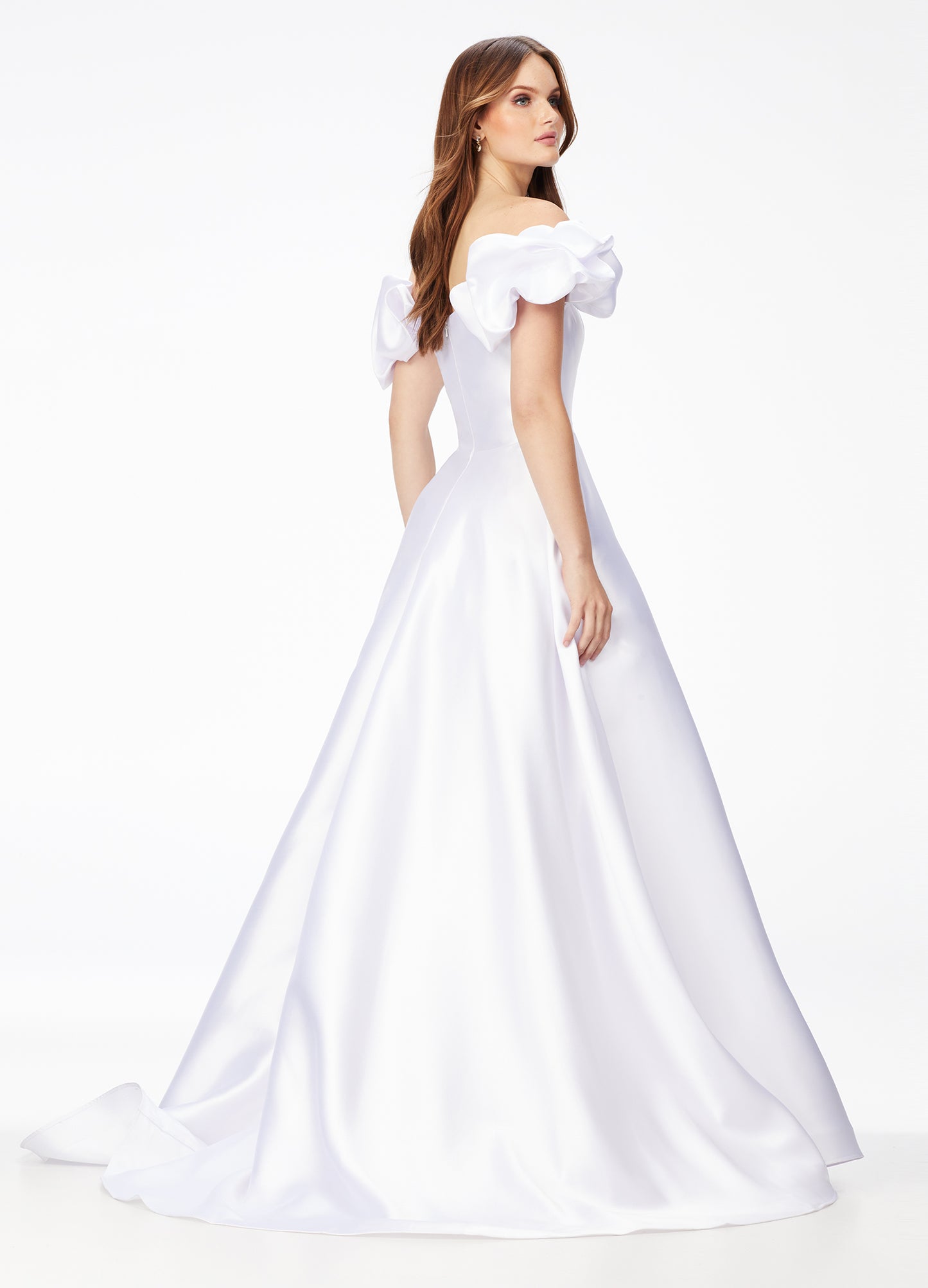 Ashley Lauren 11231  We love a ruffle moment! This a-line gown features a sweetheart neckline and oversized ruffle off shoulder sleeves. Sweetheart Neckline Off Shoulder Ball Gown Skirt Mikado
