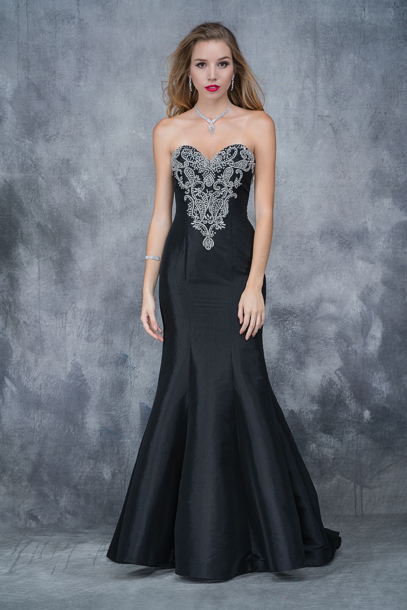 Nina Canacci 2135 Size 8 Black long mermaid dress Prom Dress Evening Gown