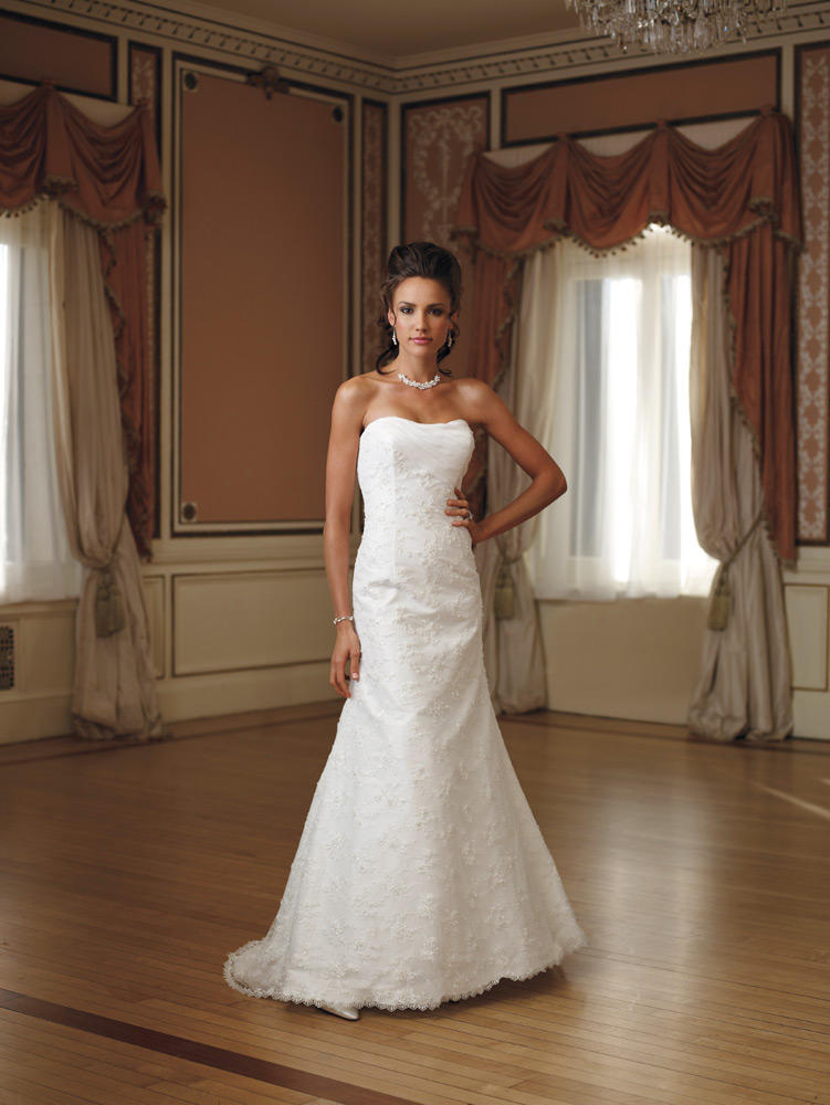 Mon Cheri Bridal 29261 Size 16 Lace Wedding Dress Detachable Overskirt