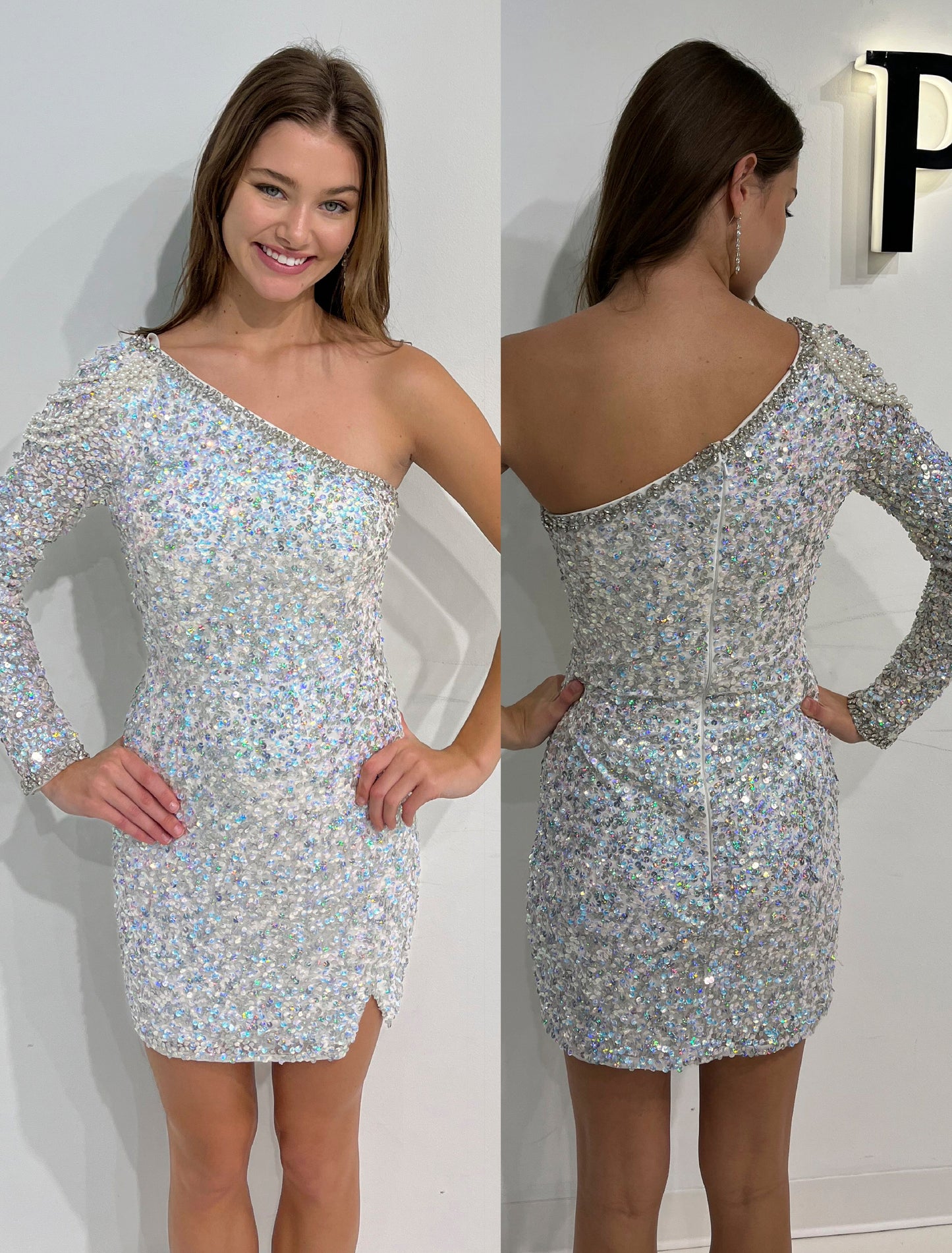 Primavera Couture 3853 Size 4 Ivory short Homecoming dress Fitted sequin beaded short cocktail dress
