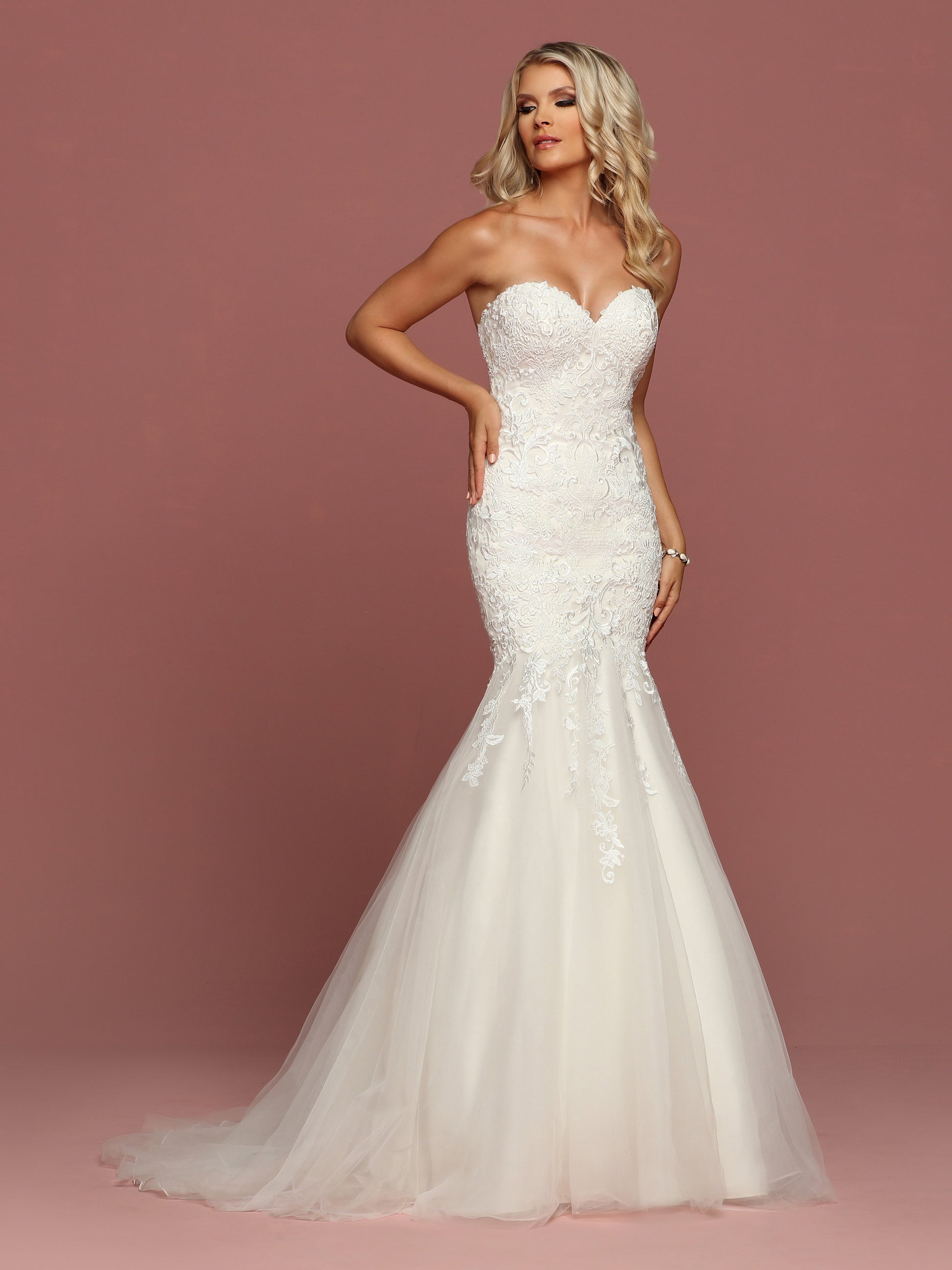 Davinci Bridal 50502  is a long Fit & Flare Mermaid Wedding Dress. Featuring a strapless sweetheart neckline with a bodice covered in delicate lace cascading down into the trumpet tulle skirt with a train in the back.  Available for 1-2 Week Delivery!!!  Available Sizes: 2,4,6,8,10,12,14,16,18,20  Available Colors: Ivory