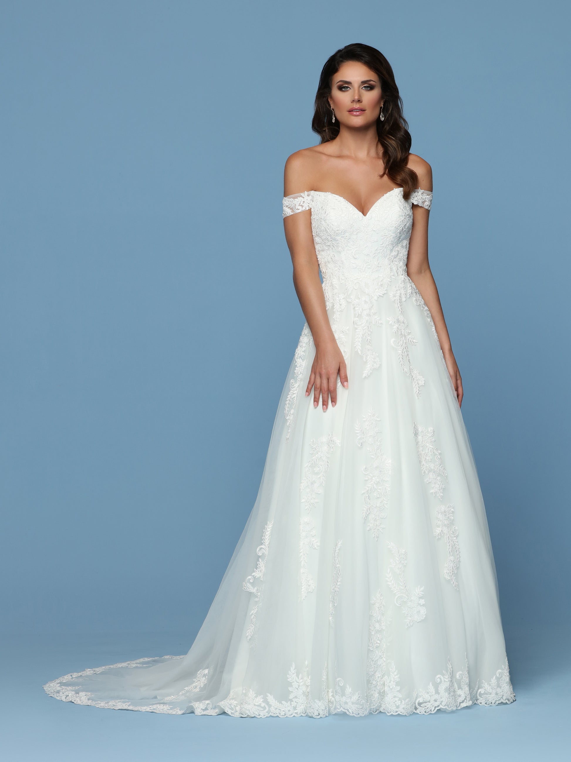 Davinci Bridal 50556 is a Beautiful Tulle & Lace A Line Ballgown Wedding Dress. Featuring an Off the Shoulder Sheer Lace Strap and a strapless sweetheart neckline. The bodice is delicately covered with lace cascading down into the skirt with a lush lace edge around the hem and train.  Available for 1-2 Week Delivery!!!  Available Sizes: 2,4,6,8,10,12,14,16,18,20  Available Colors: Ivory