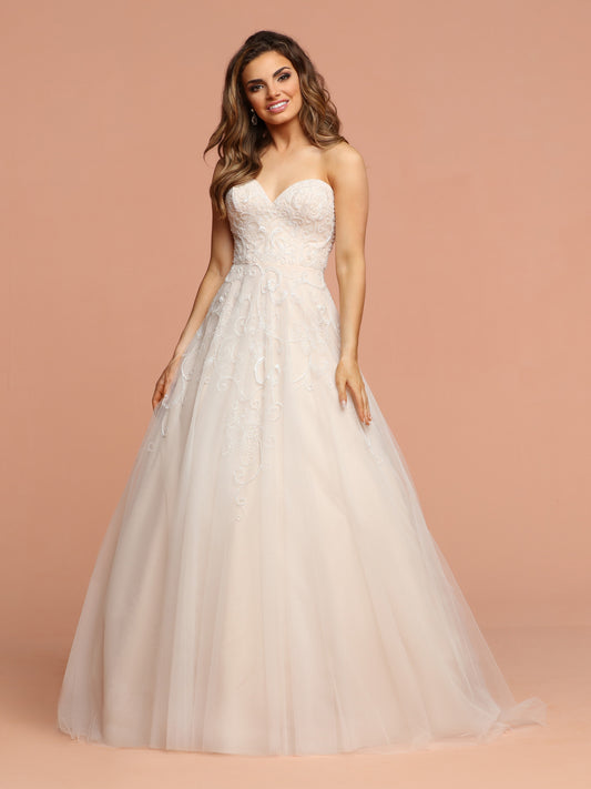 Davinci Bridal 50581 is a Beautiful Tulle Ballgown Wedding Dress. This gown features delicate Hand beading along the bodice, cascading down into the skirt. Strapless Sweetheart neckline.  Available for 1-2 Week Delivery!!!  Available Sizes: 2,4,6,8,10,12,14,16,18,20  Available Colors: Ivory/Blush, Ivory/Ivory
