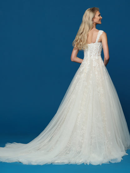 Davinci Bridal 50487 is a strapless sweetheart Tulle ballgown wedding dress. Featuring an Embellished lace bodice cascading into the lush tulle skirt. Corset Lace up back. Available for 1-2 Week Delivery!!!  Available Colors: Ivory/Ivory, Ivory/Nude  Available Sizes: 2-20