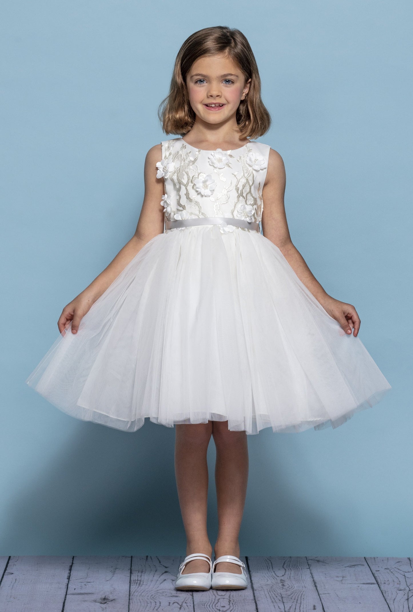 Rosebuds 5135 Size 2 White Short Flared Flower Girl Dress Tulle Party Formal Gown