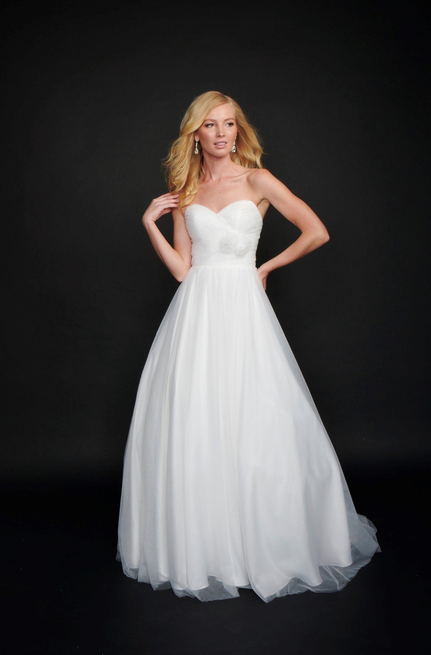 Nina Canacci 6573 Long Ballgown Prom Dress Pageant Gown Romantic Wedding Dress size 6