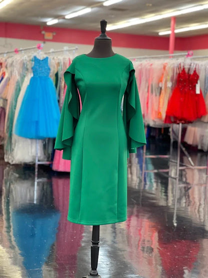 Marc Defang 8157 Size 10 Emerald Short Scuba Draped Sleeve Cocktail Interview Pageant Dress Evening Gown