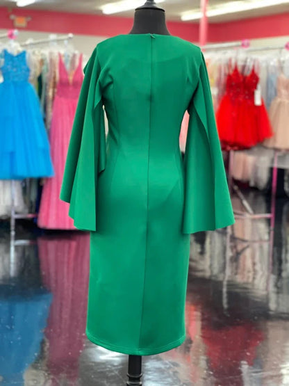 Marc Defang 8157 Size 10 Emerald Short Scuba Draped Sleeve Cocktail Interview Pageant Dress Evening Gown
