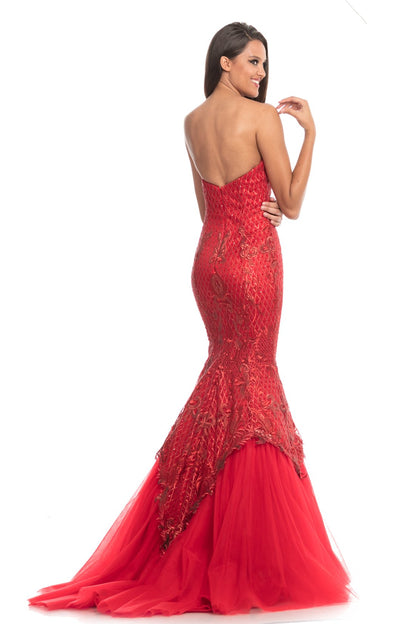 Johnathan Kayne 9001 is a Mermaid Prom Dress, Pageant Gown & Formal Evening Wear. This Classic mermaid gown with V-neck sweetheart bodice designed by Johnathan Kayne. 