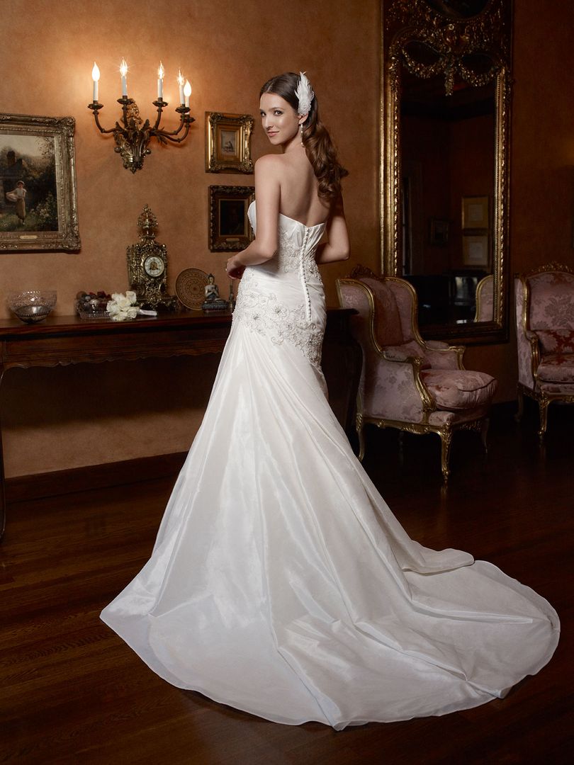 Casablanca Bridal Gown Style 2026 Size 20 Ivory / Silver Wedding Dress