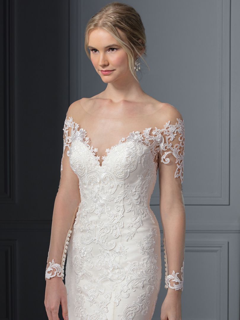 Casablanca Beloved BL239 Size 12 Carolina Wedding Dress Bridal Gown Lace Long Sleeve