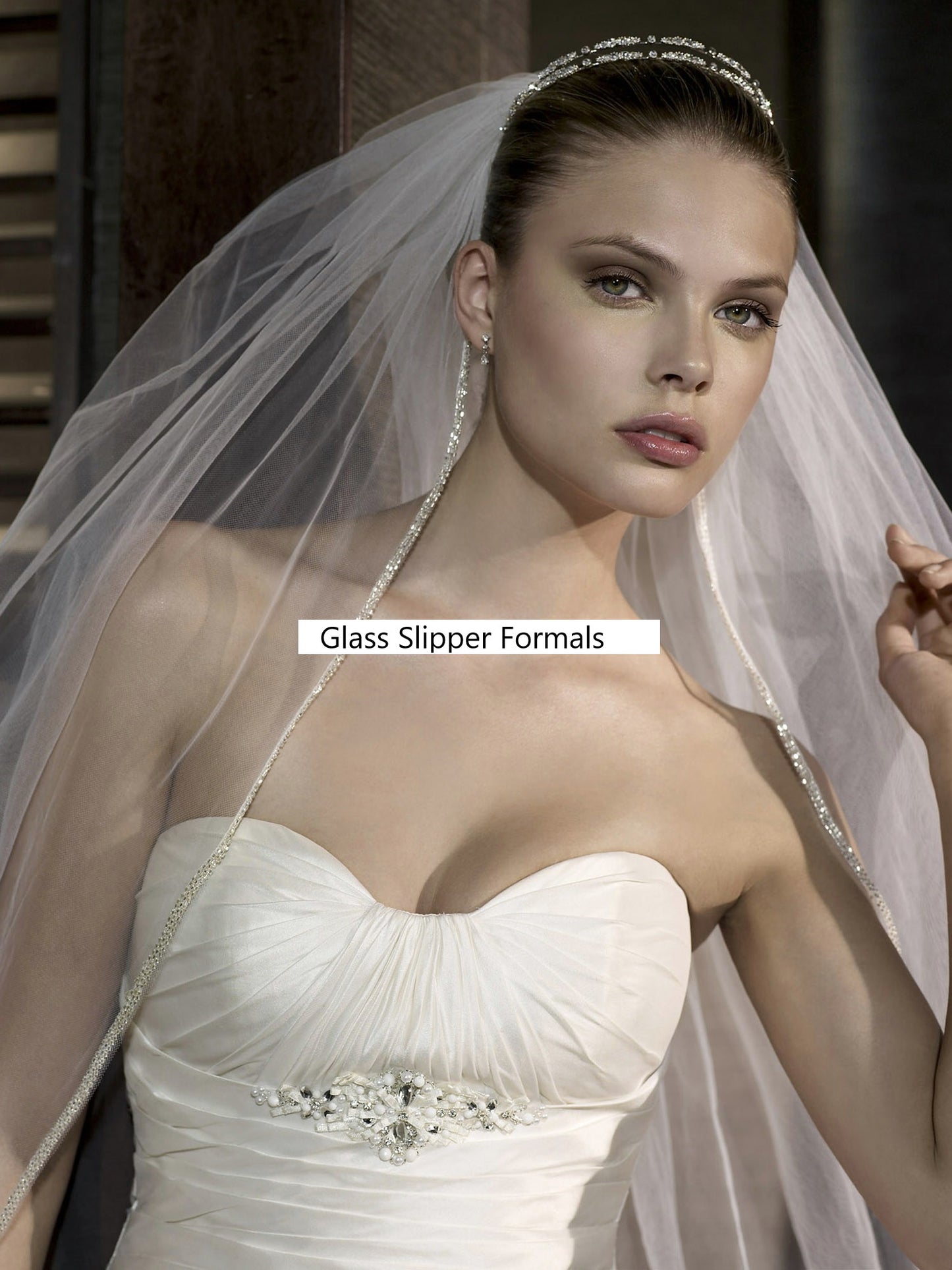 Pronovias San Patrick Capri Bridal Gown Size 10 Off White Wedding Dress