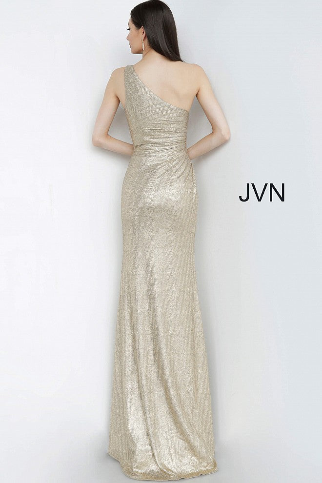 JVN 4734 is a Gold Long One shoulder Metallic Shimmer Prom Dress with a ruched bodice and slit in the skirt.
