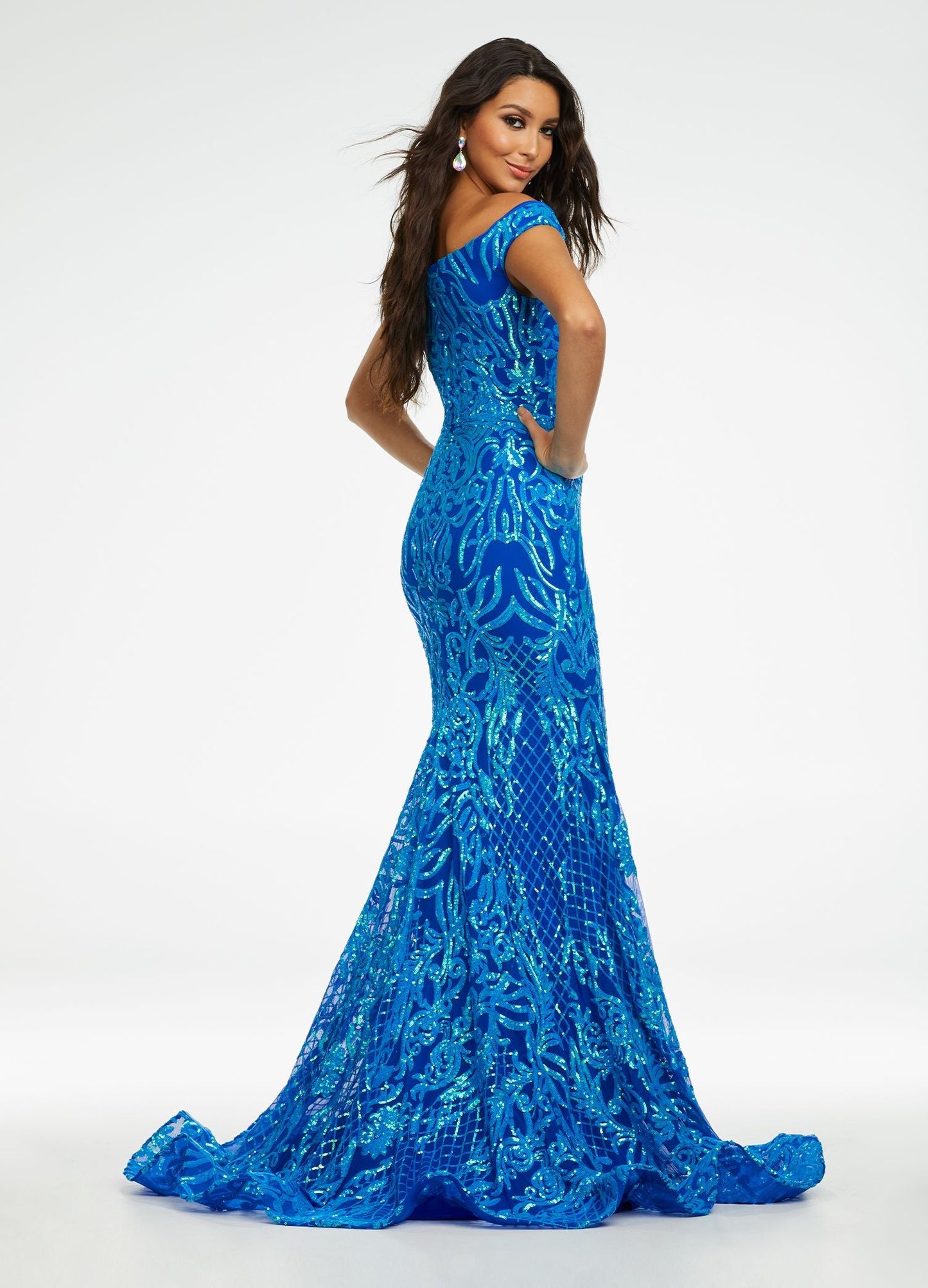 Ashley Lauren 11112 Size 8 Emerald Off the Shoulder Sequin Gown mermaid Prom Dress