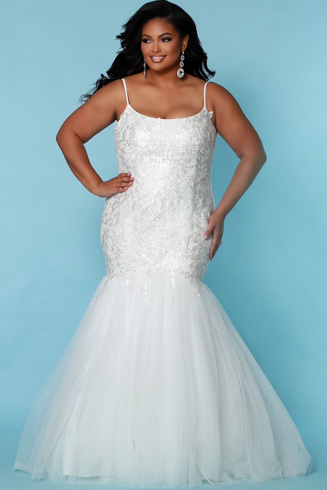 Sydney's Closet SC5278 Shantal Wedding Dress Scoop Neckline Lace Mermaid SC 5278