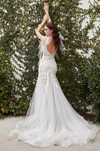 Andrea & Leo Couture BEATRICE A1086 Sheer Lace Mermaid Wedding Dress Bridal Gown Live your dream wedding in this whimsical lace mermaid corset gown. This structured sheer boned bodice has a a modern scoop neckline and thin straps with detachable tulle ribbons. The silhouette flows down to a fitted mermaid tulle train that flows with a rippling hem.