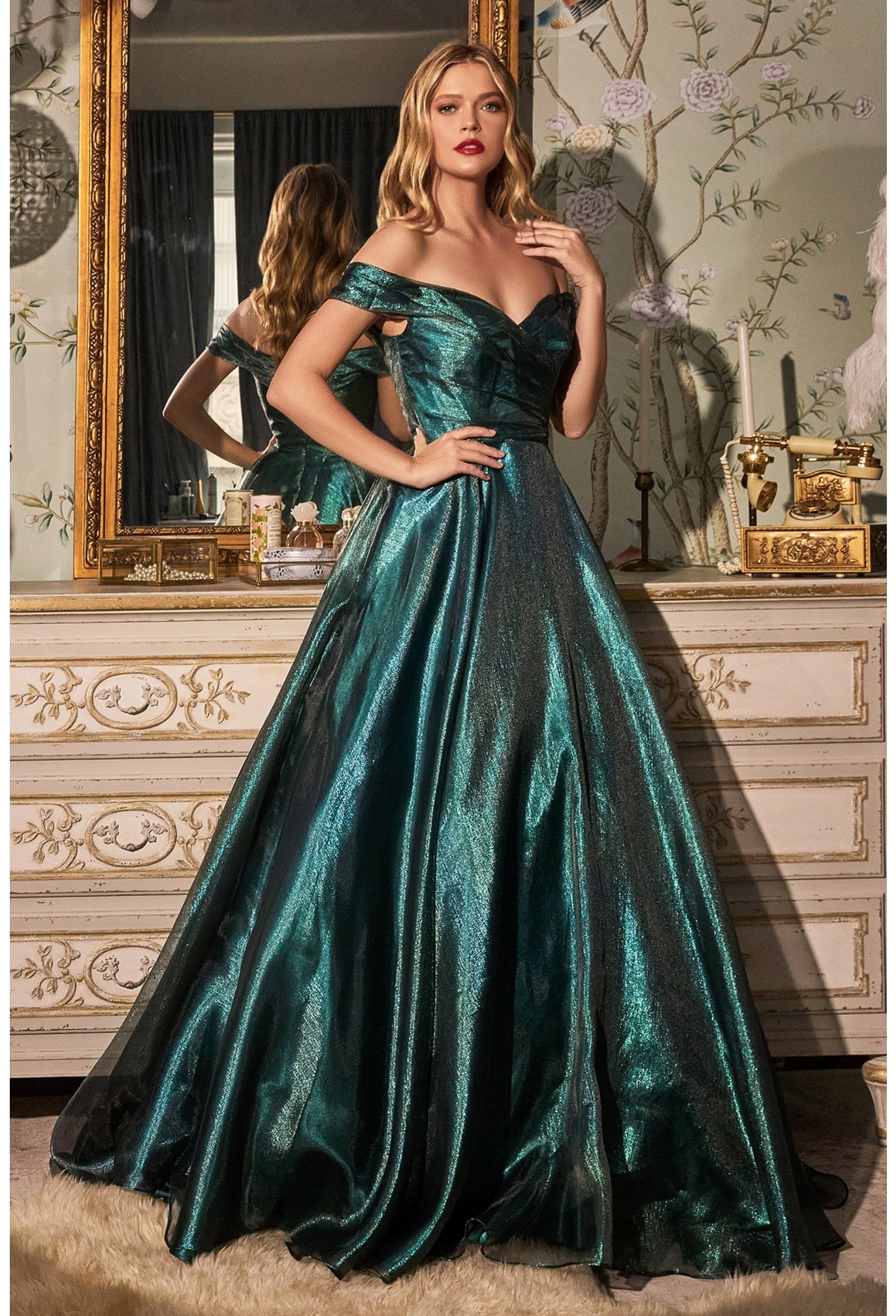CD 822 Size 20 Emerald Ballgown off the Shoulder Formal Pageant Dress Prom Gown This modern ball gown delivers simple sophistication. With an off the shoulder neckline the sweetheart cut has a fitted pleated bodice and full layered skirt. The metallic organza fabrication captures light illuminating the dress.  Size: 20  Color: Emerald