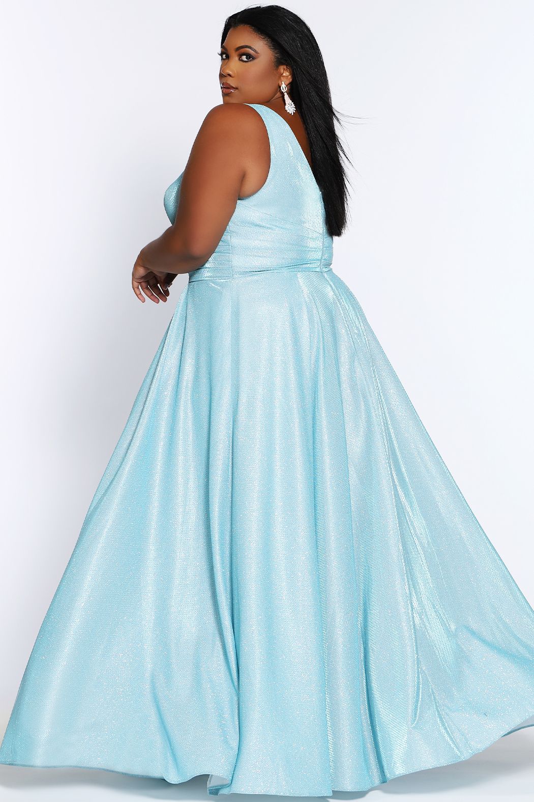 Elegant Plus Size Evening Dress | Wholesale A-Line Chiffon with Lace
