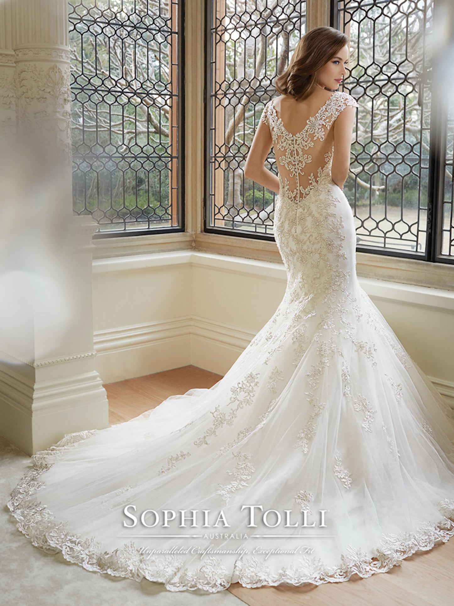Sophia Tolli Rana Lace Ivory Mermaid Wedding Gown Size 6 Lace Sleeve