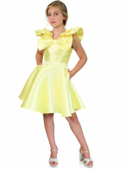 Marc Defang K6013 Short A Line Girls Pageant Cocktail Dress Interview Bow This stunning dress works perfectly for interview, fun fashion, as well as formal occasions Featured color:All colors are available. Hand crafted crystals on the waistband  Bow front Multiple pleated collar, front and back  2 side pockets! Center back invisible zipper Inner lining for silky comfortv Available Sizes: 4-14 Available Colors: See swatch chart Please Allow 30 Days for Delivery